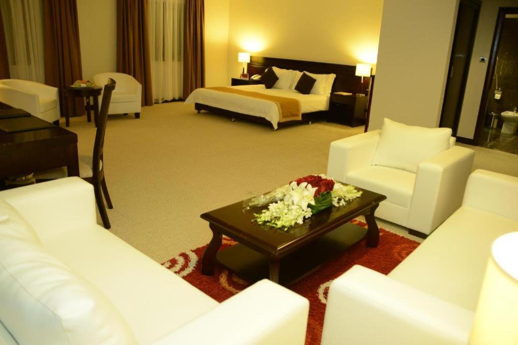 Monroe Hotel & Suites Μανάμα Εξωτερικό φωτογραφία